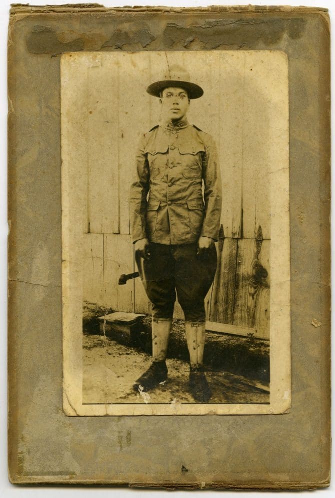 Portrait of World War I soldier Clarence Pullins