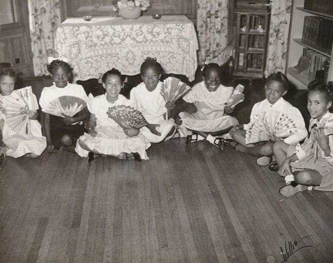 Children from Fannie Wall Children's Home and Day Nursery