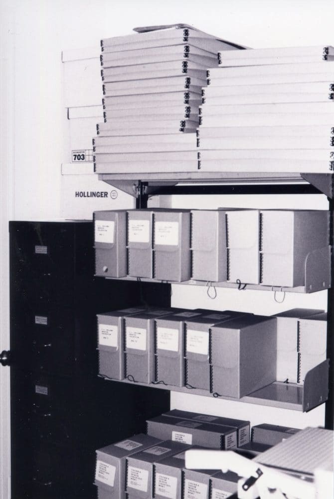 Hollinger document boxes