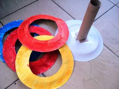 paper plate ring toss game