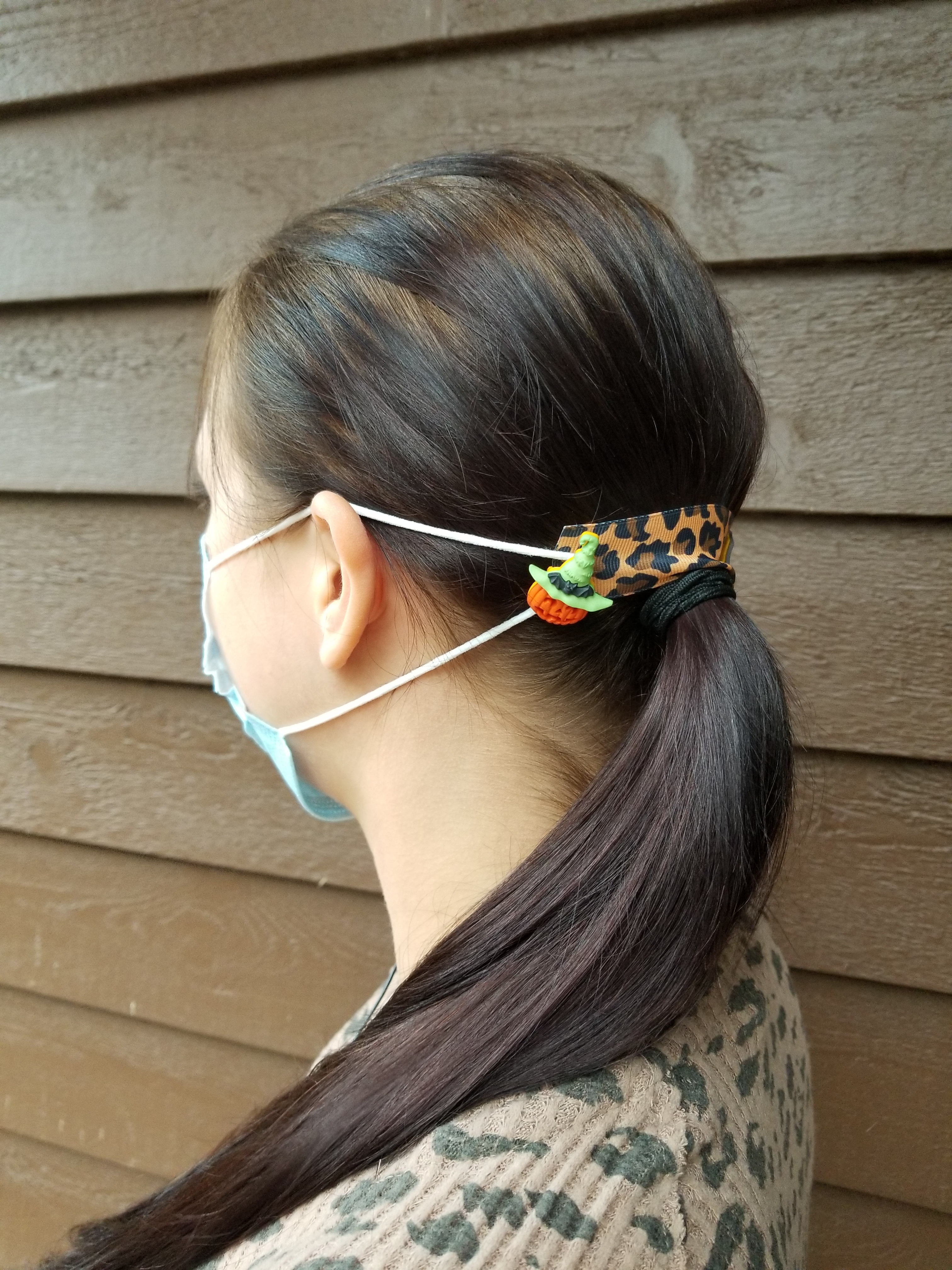 DIY Ear Saver for Face Mask (Easy Sewing Project) - Sew Crafty Me