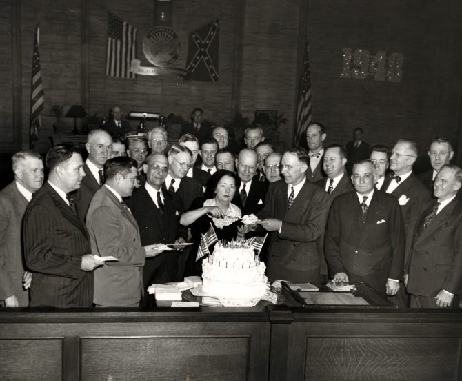 CENTRAL - MARGARET MITCHELL MM cuts cake at ATL b day